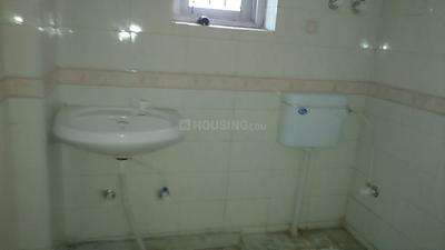 Bathroom Image of 1292 Sq.ft 2 BHK Independent House for rent in MU II Greater Noida for Rs. 18000