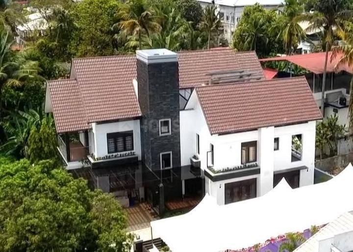 Kaloor Main Image 1