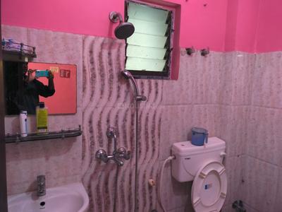 Bathroom Image of 1200 Sq.ft 3 BHK Apartment / Flat for sale in Loharuka Green Leaf, Baguiati Kolkata for Rs. 6500000
