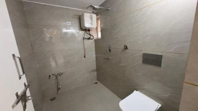Image of 1650 Sq.ft 3 BHK Apartment / Flat for rent in Sector 13 Dwarka, New Delhi for Rs. 45000