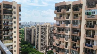 Balcony Image of 1350 Sq.ft 3 BHK Apartment / Flat for sale in Gardenia Square, Crossings Republik Ghaziabad for Rs. 8500000