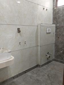 Common Bathroom Image of 550 Sq.ft 2 BHK Builder Floor for sale in Sector 24 Rohini New Delhi for Rs. 4500000