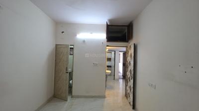 Bedroom Image of 700 Sq.ft 2 BHK Apartment / Flat for rent in Pitampura New Delhi for Rs. 26000
