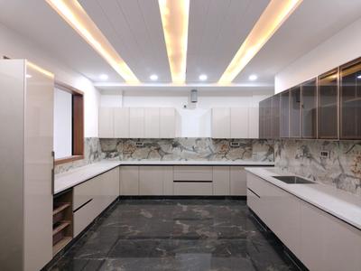 Kitchen Image of 4500 Sq.ft 4 BHK Builder Floor for sale in Sector 85 Faridabad for Rs. 39000000