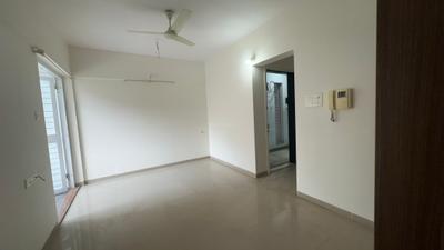 Living Room Image of 900 Sq.ft 2 BHK Apartment / Flat for sale in Kothrud Pune for Rs. 10600000