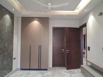 Bedroom Image of 2250 Sq.ft 4 BHK Builder Floor for sale in Paschim Vihar New Delhi for Rs. 48500000