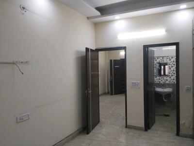 Bedroom Image of 900 Sq.ft 3 BHK Builder Floor for rent in Paschim Vihar New Delhi for Rs. 36000