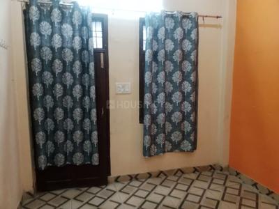 Bedroom Image of 680 Sq.ft 1.5 BHK Independent House for rent in George Town Allahabad for Rs. 18000