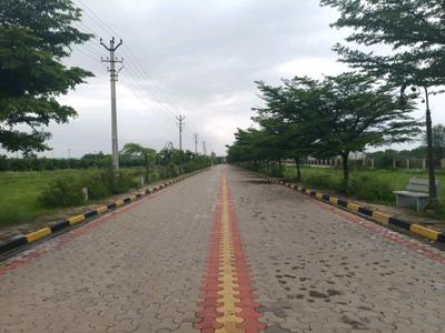 Image of 120 Sq.ft Residential Plot / Land for sale in Kompally, Hyderabad for Rs. 4100005