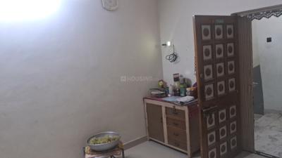 Living Room Image of 635 Sq.ft 2 BHK Apartment / Flat for sale in Bapunagar Ahmedabad for Rs. 3000000