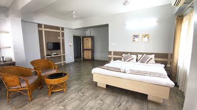 Hall Image of 4000 Sq.ft 7 BHK Builder Floor for rent in Kahilipara Guwahati for Rs. 90000