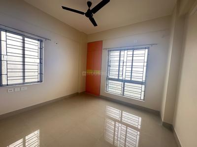 Bedroom Image of 1300 Sq.ft 3 BHK Apartment / Flat for rent in Chinar Park Kolkata for Rs. 25000