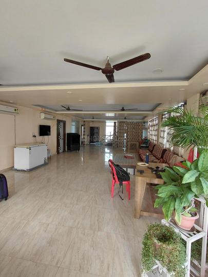 Bright house Main Image 1