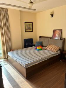 Bedroom Image of 1600 Sq.ft 3 BHK Builder Floor for sale in Sarvodaya Enclave New Delhi for Rs. 53500000