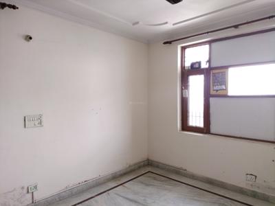 Bedroom Image of 1000 Sq.ft 1 BHK Builder Floor for rent in Madhu Vihar New Delhi for Rs. 10500
