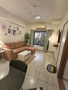 Hall Image of 600 Sq.ft 1 BHK Apartment / Flat for rent in Bandra West Mumbai for Rs. 110000