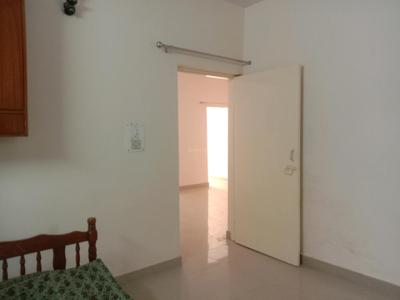 Bedroom Image of 2000 Sq.ft 3 BHK Apartment / Flat for rent in DDA Flats Vasant Kunj, Vasant Kunj New Delhi for Rs. 71000