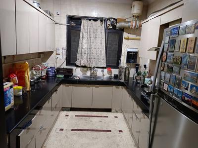 Kitchen Image of 1800 Sq.ft 3 BHK Builder Floor for sale in Naraina New Delhi for Rs. 35000000