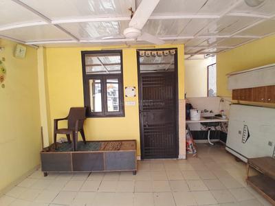 Balcony Image of 540 Sq.ft 1 RK Apartment / Flat for rent in Vasundhara Ghaziabad for Rs. 10000