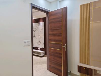 Bedroom Image of 810 Sq.ft 3 BHK Apartment / Flat for sale in Dwarka Mor New Delhi for Rs. 5100000