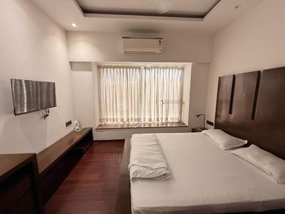 Bedroom Image of 4050 Sq.ft 3.5 BHK Villa for rent in Aundh Pune for Rs. 200000