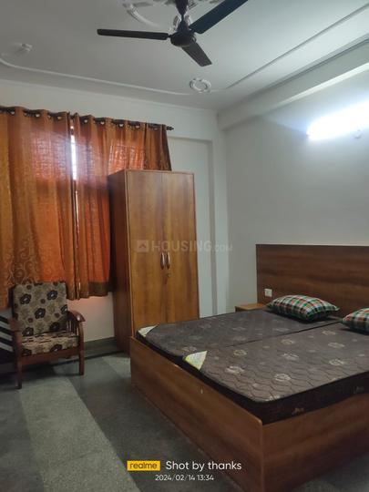 Sector 52 Bedroom 1