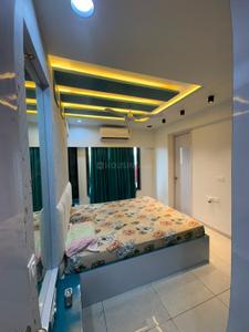 Bedroom Image of 1350 Sq.ft 2 BHK Apartment / Flat for rent in Pacifica Reflections, Vaishno Devi Circle Ahmedabad for Rs. 30000