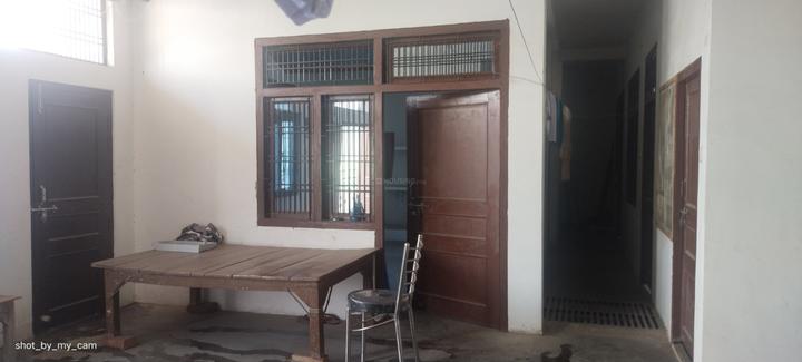 Nirala Nagar Bathroom 1