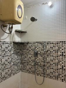 Bathroom Image of 4700 Sq.ft 5 BHK Independent House for sale in Vrindavan Yojana Lucknow for Rs. 32000000