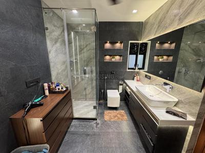 Bathroom Image of 3150 Sq.ft 4 BHK Villa for rent in Prahlad Nagar Ahmedabad for Rs. 200000