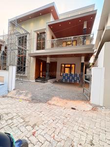 Image of 2500 Sq.ft 4 BHK Independent House for sale in Aluva, Kochi for Rs. 13000000