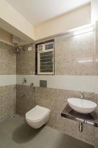 Bathroom Image of 650 Sq.ft 2 BHK Apartment / Flat for rent in Veena Serene Residential, Chembur Mumbai for Rs. 65000