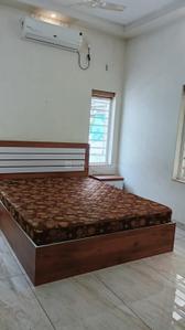 Bedroom Image of 1000 Sq.ft 1 BHK Builder Floor for rent in Aluva Kochi for Rs. 16000