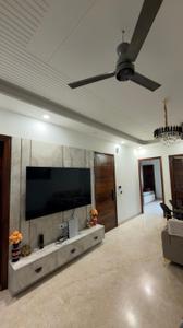 Hall Image of 1350 Sq.ft 3 BHK Builder Floor for sale in Shalimar Bagh New Delhi for Rs. 34000000