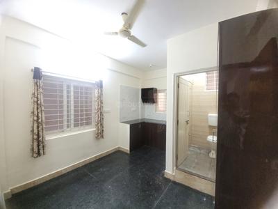 1 RK Independent Builder Floor