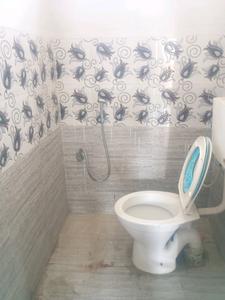 Common Bathroom Image of 1715 Sq.ft 3 BHK Apartment / Flat for rent in Rajapushpa Provincia, Bairagiguda Hyderabad for Rs. 75000