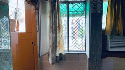 Image of 850 Sq.ft 1 BHK Apartment / Flat for rent in Tilak Nagar, New Delhi for Rs. 11000