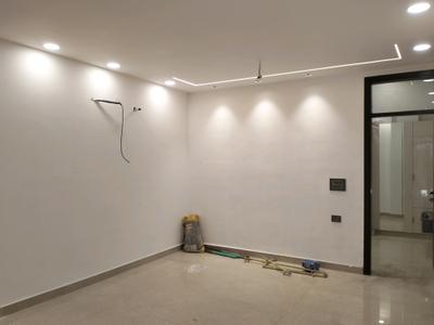 Living Room Image of 1100 Sq.ft 3 BHK Builder Floor for sale in Shalimar Bagh New Delhi for Rs. 15500000