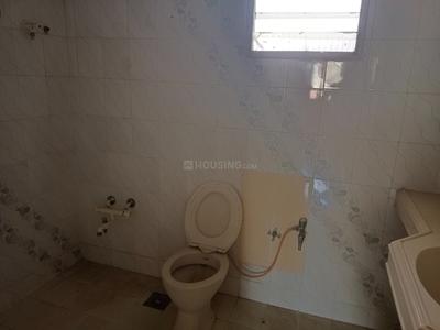 Bathroom Image of 1710 Sq.ft 3 BHK Apartment / Flat for sale in Bodakdev Ahmedabad for Rs. 10500000