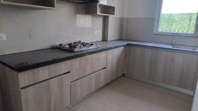 Kitchen Image of 1050 Sq.ft 2 BHK Apartment / Flat for rent in Sector 61 Gurgaon for Rs. 46000