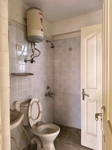 Common Bathroom Image of 1137 Sq.ft 3 BHK Apartment / Flat for sale in Tulip Orange, Sector 70 Gurgaon for Rs. 14500000
