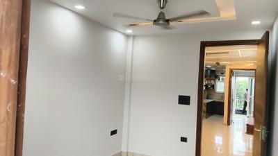Bedroom Image of 720 Sq.ft 2 BHK Builder Floor for rent in Janakpuri New Delhi for Rs. 35000