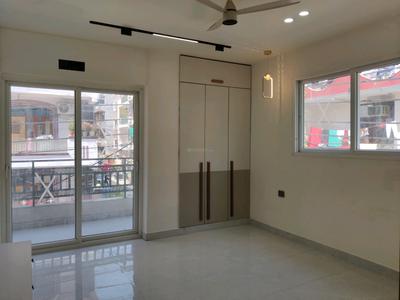 Bedroom Image of 1100 Sq.ft 3 BHK Builder Floor for sale in Indirapuram Ghaziabad for Rs. 17800000