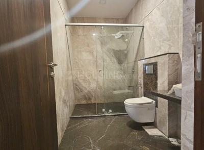 Bathroom Image of 7800 Sq.ft 5 BHK Villa for sale in Karia Villa Espaniol, Keshav Nagar Pune for Rs. 69900000