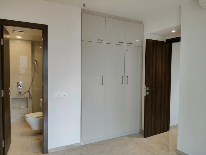 Hiranandani Regent Hill A B C D And E Wing Main Image 1