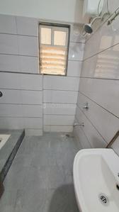 Bathroom Image of 1300 Sq.ft 2.5 BHK Apartment / Flat for sale in SVG Royal Exotica, Kondhwa Pune for Rs. 9000000