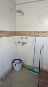 Bathroom Image of 700 Sq.ft 1 BHK Independent House for rent in Omaxe NRI City, Omega II Greater Noida for Rs. 25000