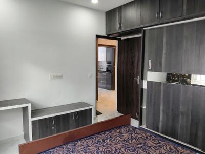 Bedroom Image of 1000 Sq.ft 3 BHK Apartment / Flat for rent in Shivaji Nagar Bengaluru for Rs. 61000