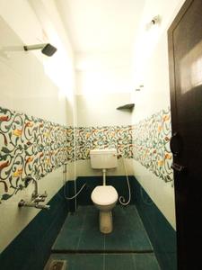 Bathroom Image of 1062 Sq.ft 2 BHK Apartment / Flat for sale in Kovilambakkam Chennai for Rs. 8496000