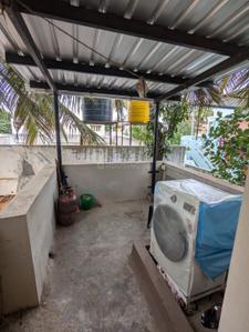 Balcony Image of 1200 Sq.ft 2 BHK Independent House for rent in Hudco Colony Gadag for Rs. 14000